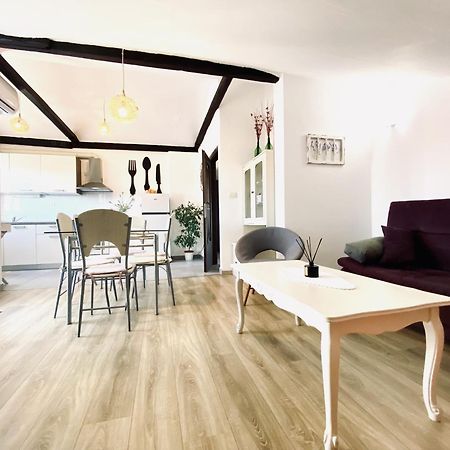 Luna Maris Apartments ซาดาร์ ภายนอก รูปภาพ