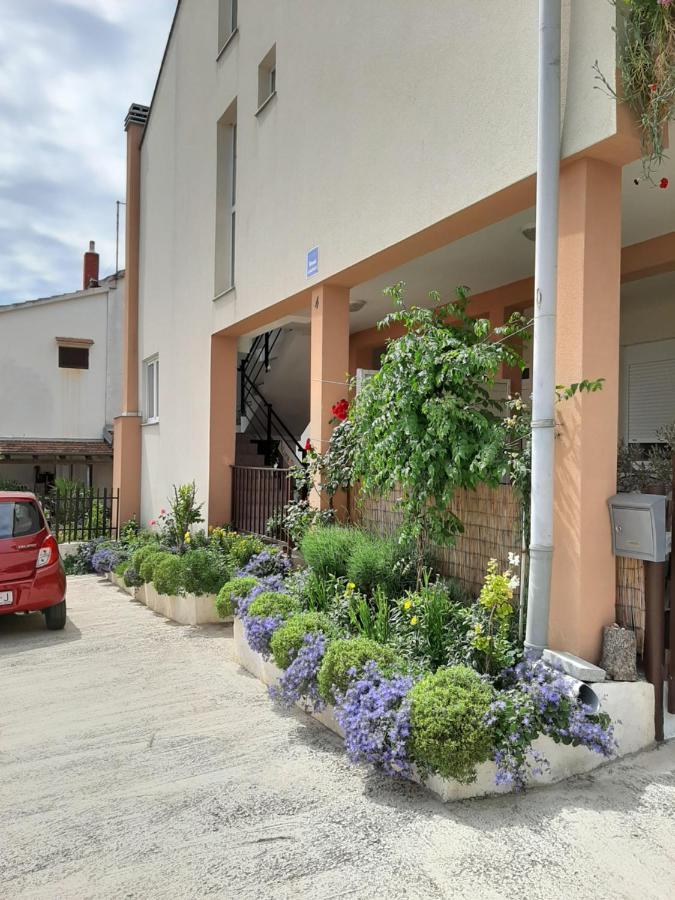 Luna Maris Apartments ซาดาร์ ภายนอก รูปภาพ