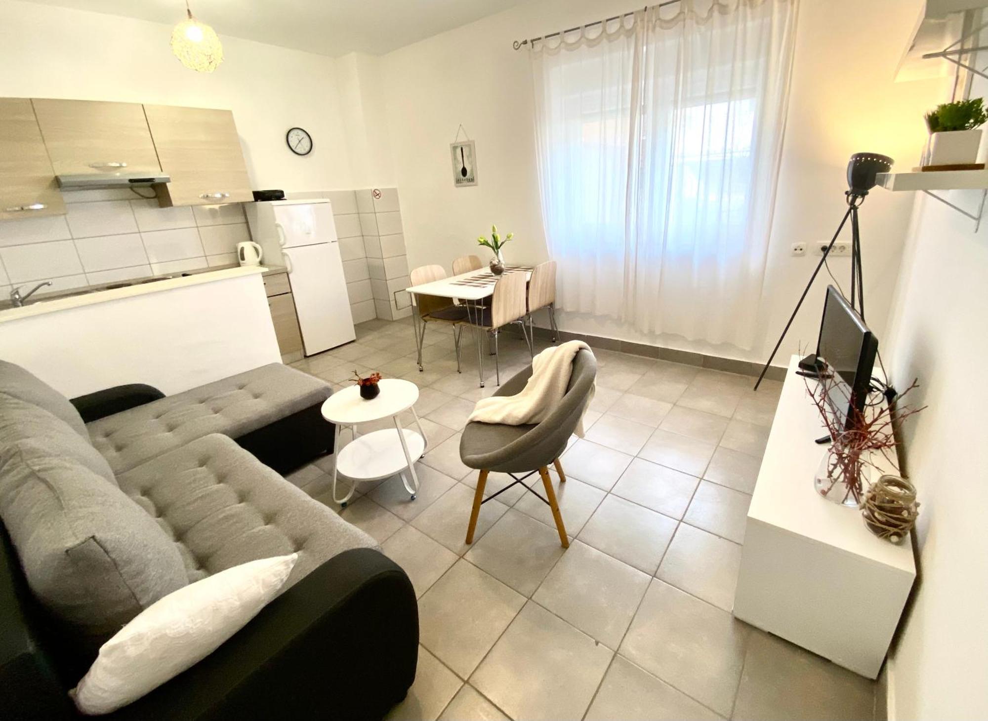 Luna Maris Apartments ซาดาร์ ภายนอก รูปภาพ