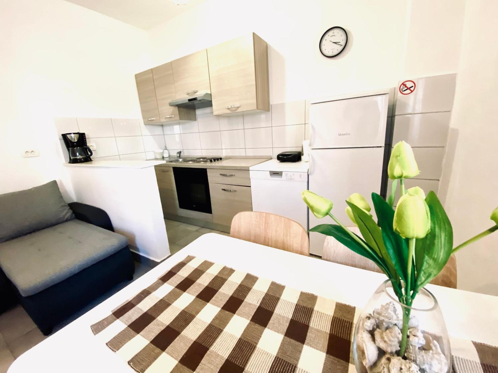 Luna Maris Apartments ซาดาร์ ภายนอก รูปภาพ