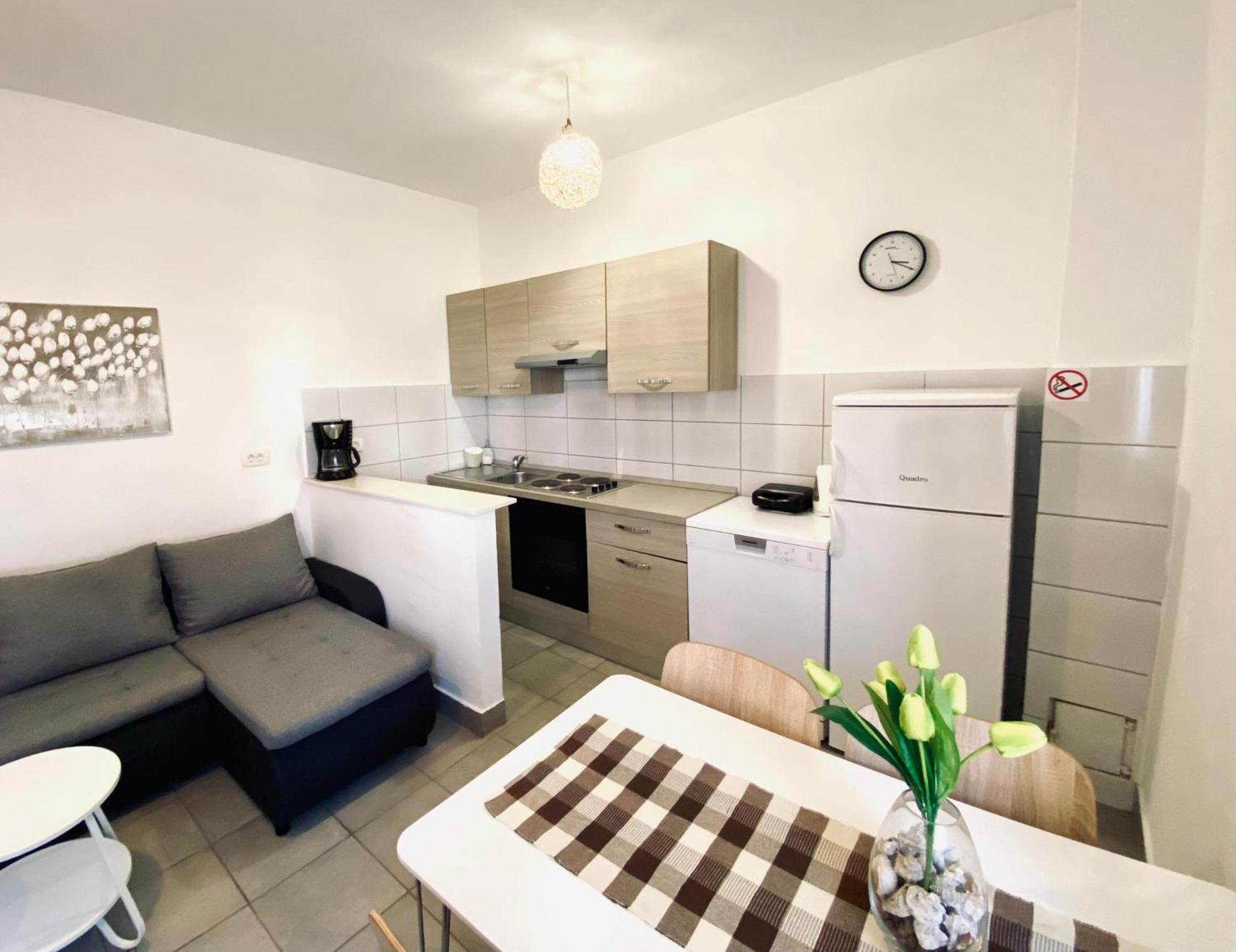 Luna Maris Apartments ซาดาร์ ภายนอก รูปภาพ